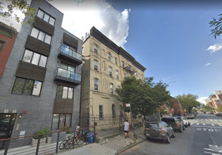 90 Howard Ave in Brooklyn, NY - Building Photo - Building Photo