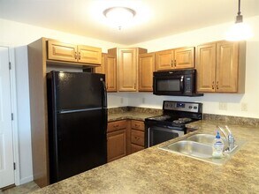 243 Limestone Dr in Myerstown, PA - Building Photo - Building Photo