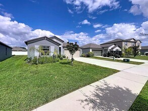 10344 Alder Green Dr in Riverview, FL - Building Photo - Building Photo