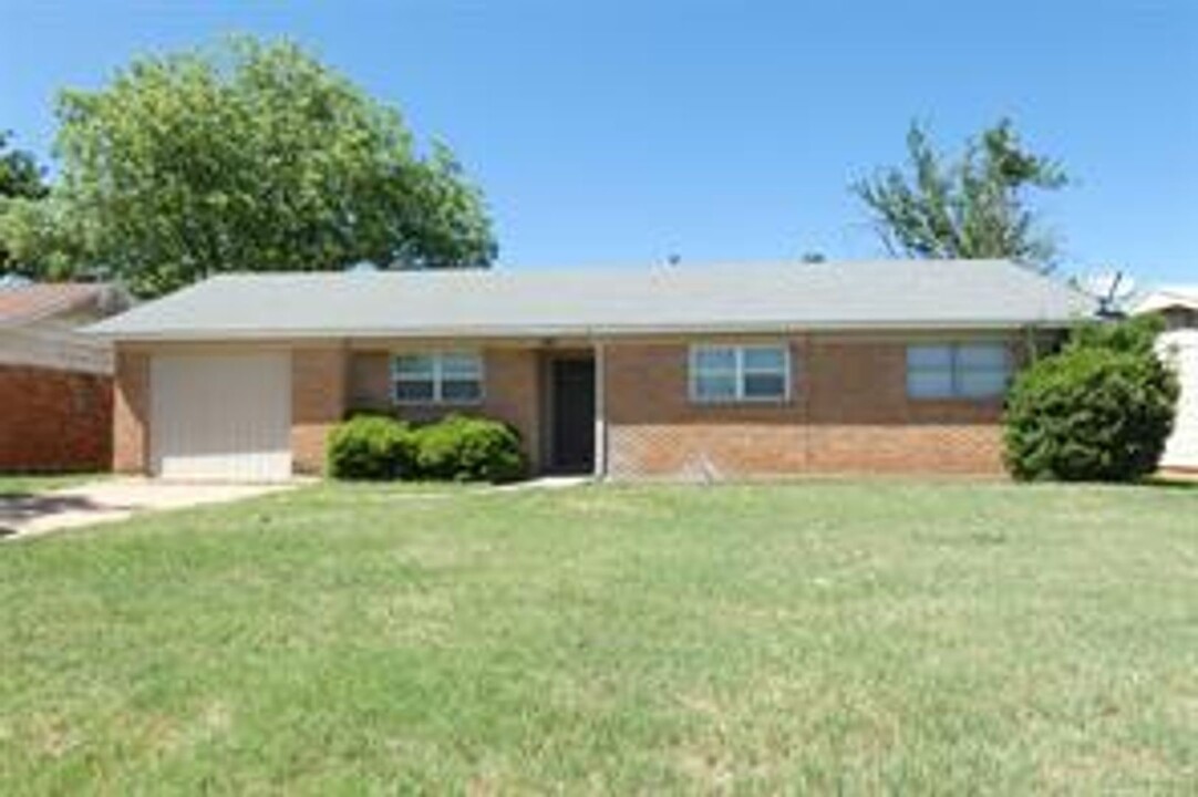 3702 Ambler Ave in Abilene, TX - Building Photo