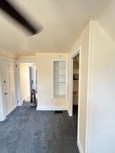921 Woodland Ave, Unit 3 in Sharon Hill, PA - Building Photo - Building Photo