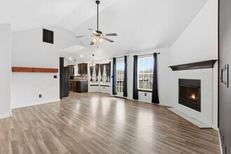 4470 N Toby Ave in Springfield, MO - Building Photo - Building Photo