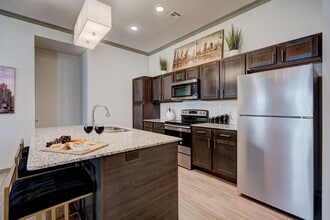 35 Degrees North Apartment Homes in Edmond, OK - Building Photo - Building Photo