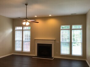 4017 Garden Oak Dr in Indian Trail, NC - Building Photo - Building Photo