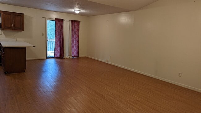 property at 108 Teaver Ct