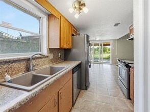 3718 W Rochelle Rd in Irving, TX - Building Photo - Building Photo