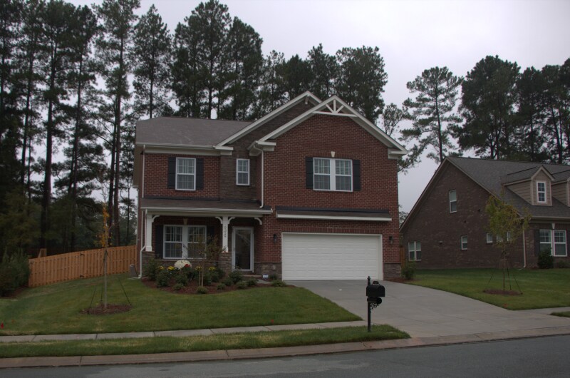 5329 Poplar Knoll Dr in Matthews, NC - Building Photo