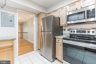 2907 S Woodstock St in Arlington, VA - Building Photo - Building Photo