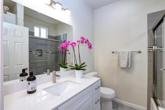 191 N 9th St in San Jose, CA - Foto de edificio - Building Photo