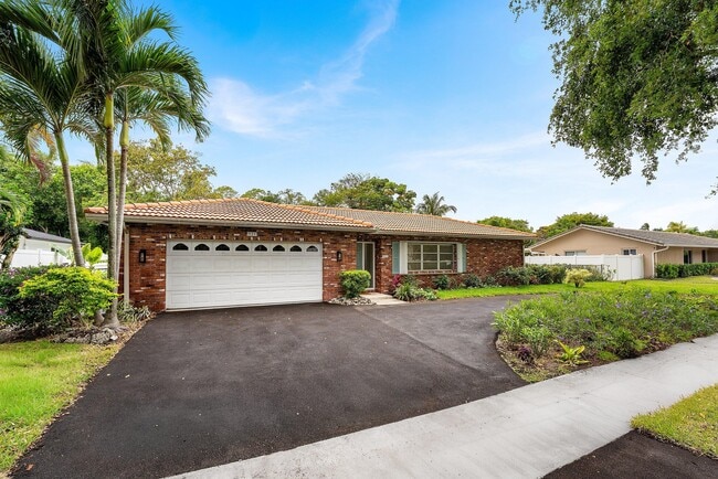 property at 931 NW 9th Ct