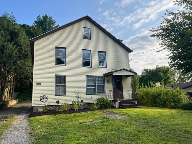property at 154 Wallens St
