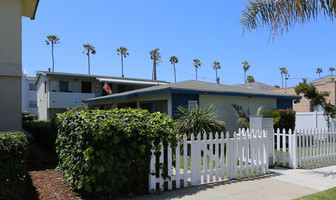 149 S Myers St in Oceanside, CA - Foto de edificio - Building Photo