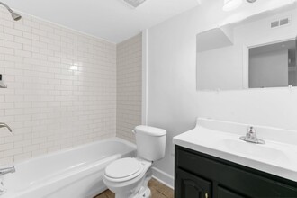 Glen Iris Place in Birmingham, AL - Building Photo - Interior Photo