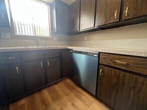 Renovated 2 Bedroom 1 Bathroom Unit! in Fort Collins, CO - Building Photo - Building Photo