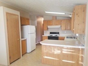 12858 Onyx Dr in Lolo, MT - Building Photo - Building Photo
