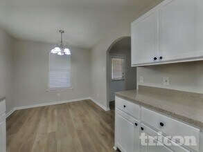 224 Kellyn Ct in Conroe, TX - Foto de edificio - Building Photo