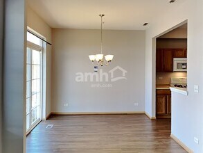 3945 Havenhill Ct in Yorkville, IL - Building Photo - Building Photo