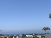 Apollo Apartments in Ventura, CA - Foto de edificio - Building Photo