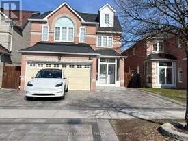 37 Cartmel Dr in Markham, ON - Building Photo
