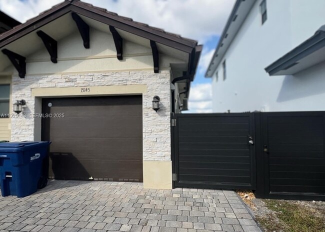 property at 15145 SW 30th St