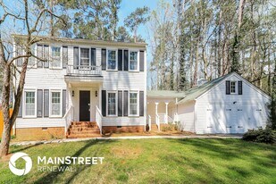 1666 Greenbrook Dr in Austell, GA - Building Photo