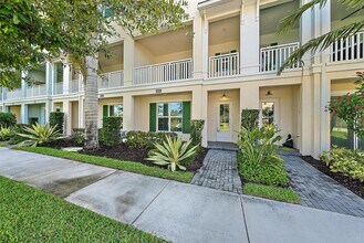 12696 Machiavelli Way in Palm Beach Gardens, FL - Building Photo - Building Photo