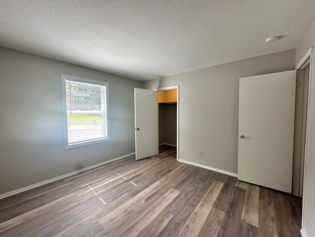property at 1424 Nottingham Rd