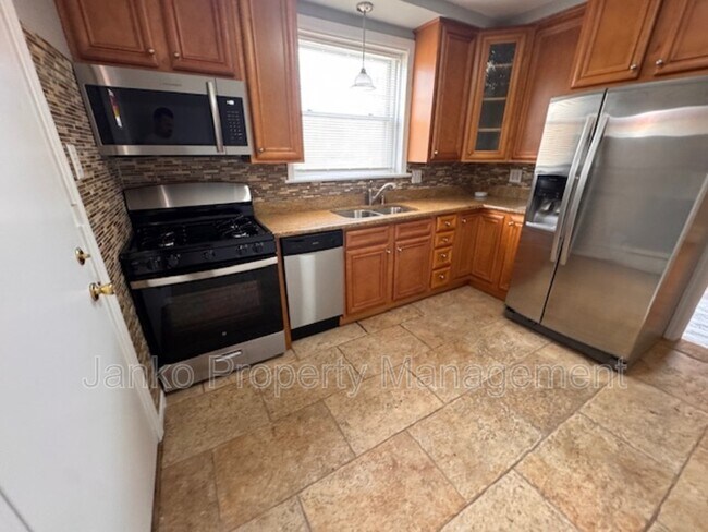 10800 S Green St in Chicago, IL - Building Photo - Building Photo