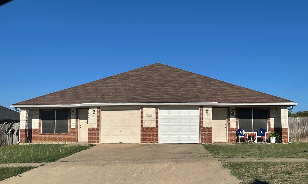 4306 Elms Run Cir in Killeen, TX - Building Photo