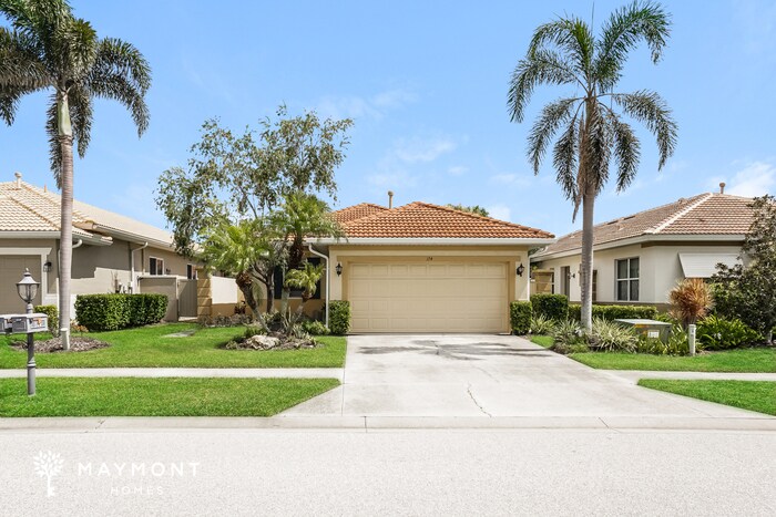 174 Padova Way in Nokomis, FL - Building Photo