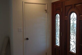 6210 Mesita Dr in San Diego, CA - Building Photo - Building Photo