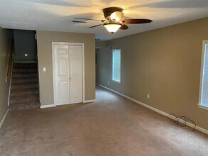 1207 Smallhouse Rd in Bowling Green, KY - Building Photo - Building Photo