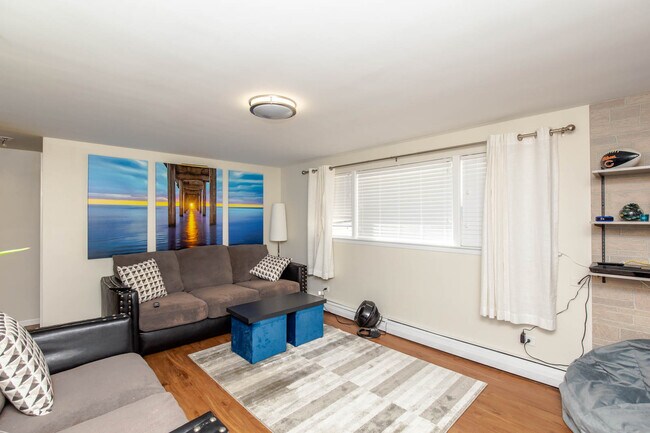 4932 N Harlem Ave-Unit -4932-BE in Harwood Heights, IL - Building Photo - Building Photo