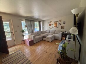 140 S Lashley Ln in Boulder, CO - Foto de edificio - Building Photo