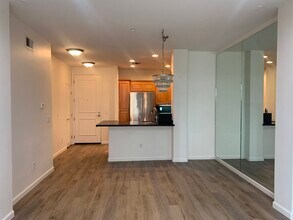3240 Maguire Way, Unit 101 in Dublin, CA - Building Photo - Building Photo