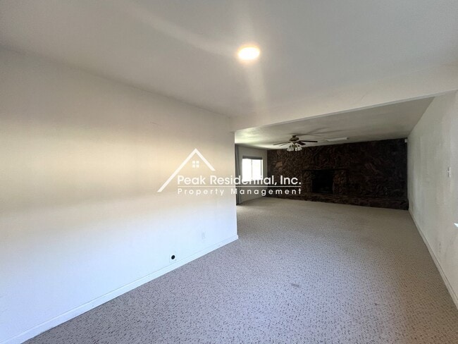 3108 San Diego Way in Sacramento, CA - Building Photo - Building Photo