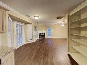 14921 Ashlight Dr in Charlotte, NC - Building Photo - Building Photo