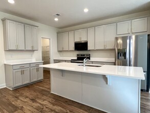 218 Claret Cup Wy in Charleston, SC - Building Photo - Building Photo