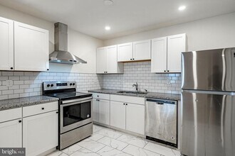 21 Gay St in Phoenixville, PA - Building Photo - Building Photo