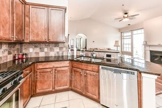 512 Sunset View Terrace SE in Leesburg, VA - Building Photo - Building Photo