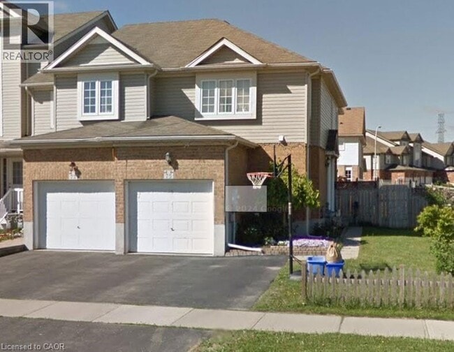 75 Donnenwerth Dr in Kitchener, ON - Building Photo - Building Photo