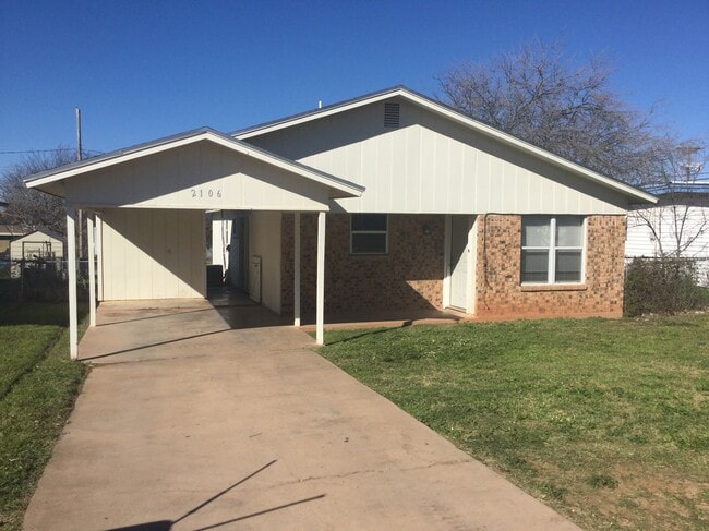 property at 2106 Jomar St