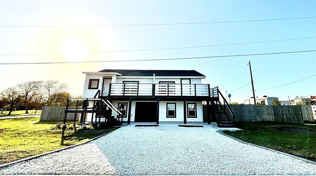 property at 4406 Helen St