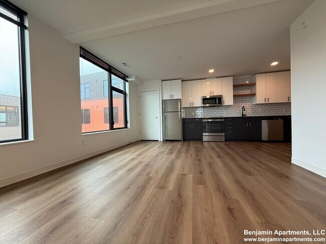 89 Brighton Ave in Boston, MA - Building Photo - Building Photo