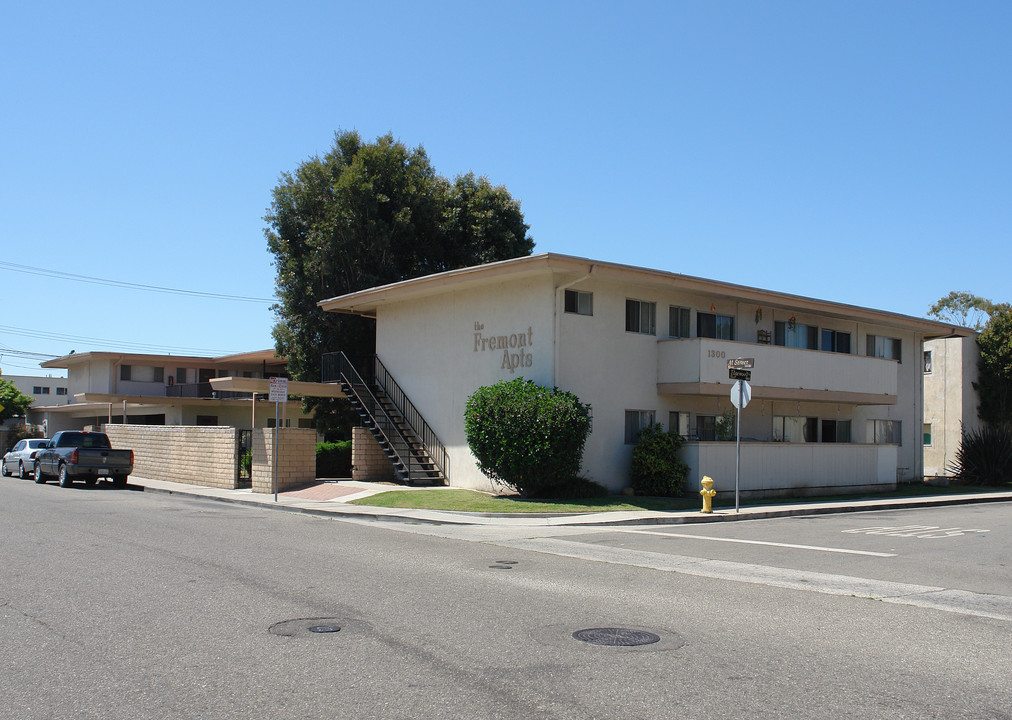 The Fremont Apartments in Oxnard, CA - Building Photo