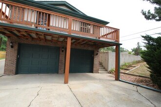 12185 W 8th Ave in Golden, CO - Building Photo - Building Photo