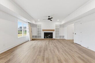 508 Cripple Creek Cir in Nicholasville, KY - Building Photo - Building Photo