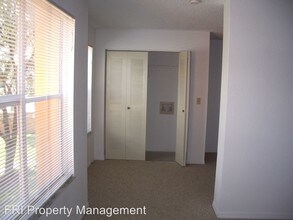 5701 Gatlin Ave-Unit -Unit 124 in Orlando, FL - Building Photo - Building Photo