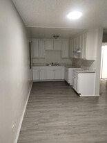 38290 5th St E, Unit 130 Apartamentos