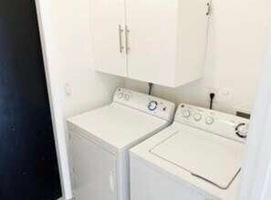 11282 NW 44th St in Coral Springs, FL - Building Photo - Building Photo